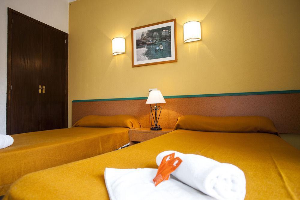 Elegance Playa Arenal III Pansiyon S'Arenal Dış mekan fotoğraf